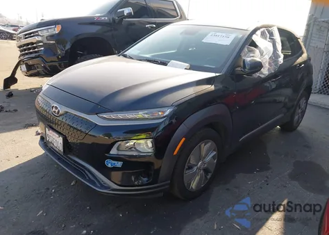 2021 Hyundai Kona Electric Sel z USA, uszkodzony, nr VIN KM8K23AG1MU122781